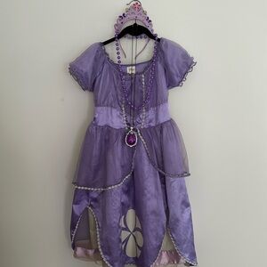 Sofia the First Disney Store dress with tiara, amulet and necklace. Size 7/8